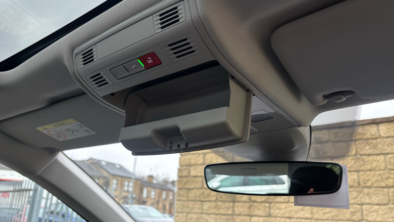 Volkswagen Polo 1.0 TSI Life 5dr Petrol Hatchback